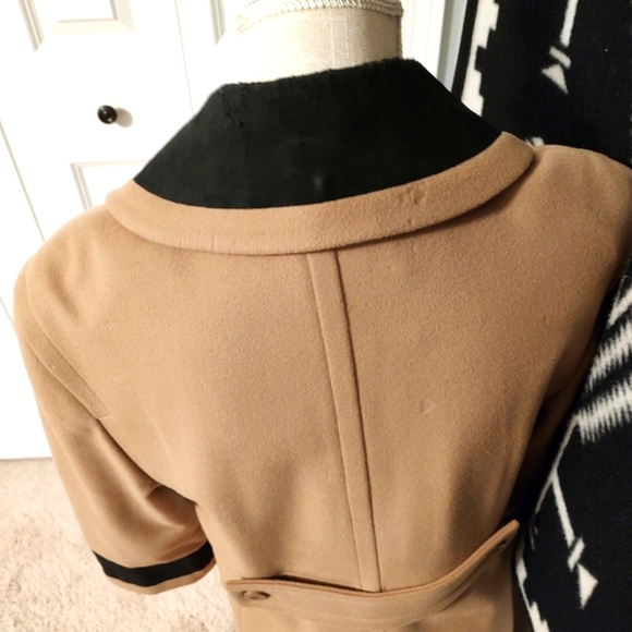 🥰 Host Pick!Vintage Authentic Chanel Brand 1980's Wool Peacoat, Tan & Black, 38 - Picture 9 of 14